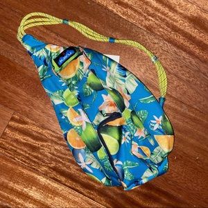 Beautiful “Ocean Citrus” Floral Kavu Mini Sling